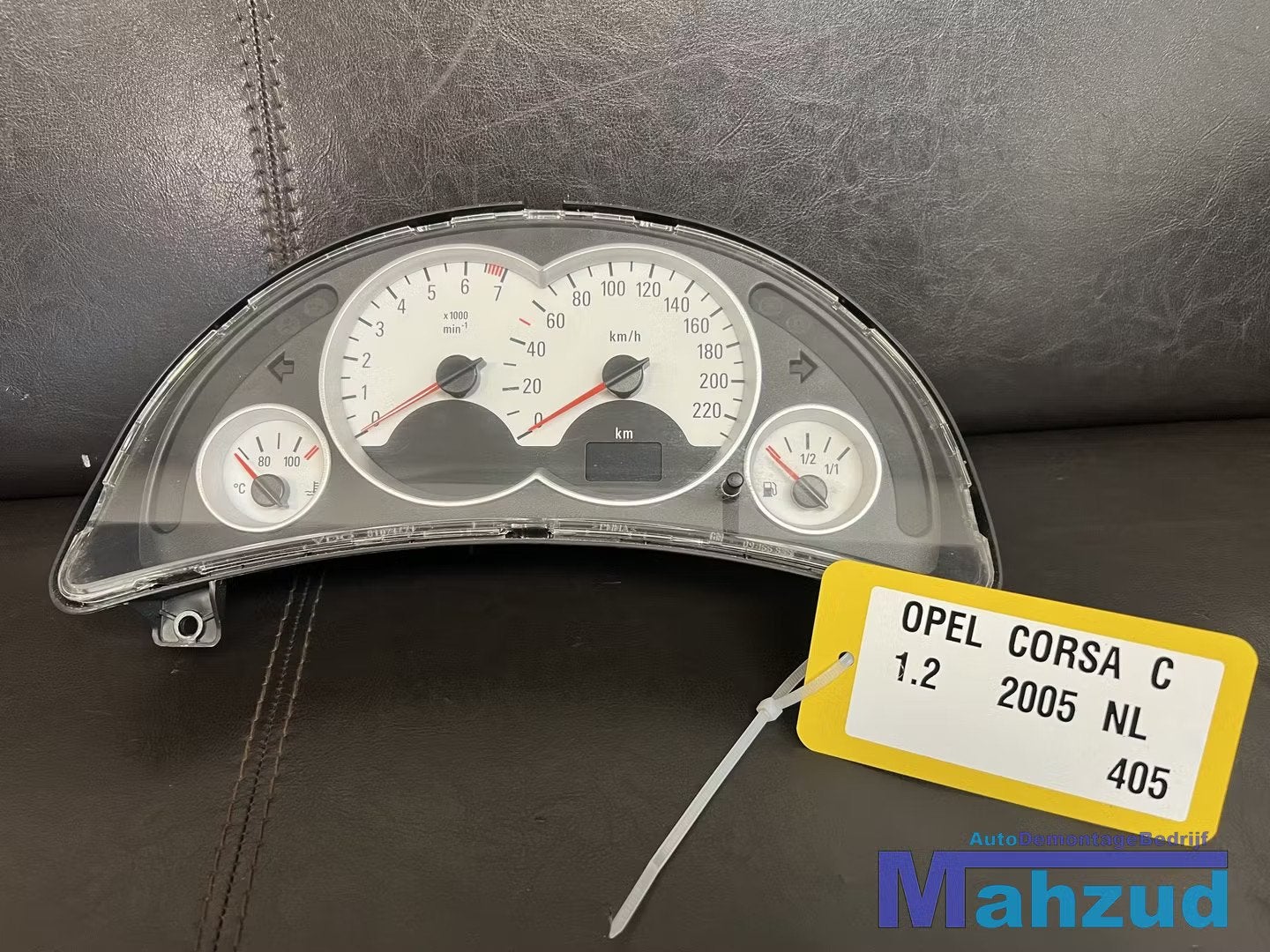 OPEL CORSA C 1.2 KM Teller kilometer 2000-2004, Gebruikt, Opel Automobile GmbH, Ophalen of Verzenden, Kontakt@opel-infoservice.de