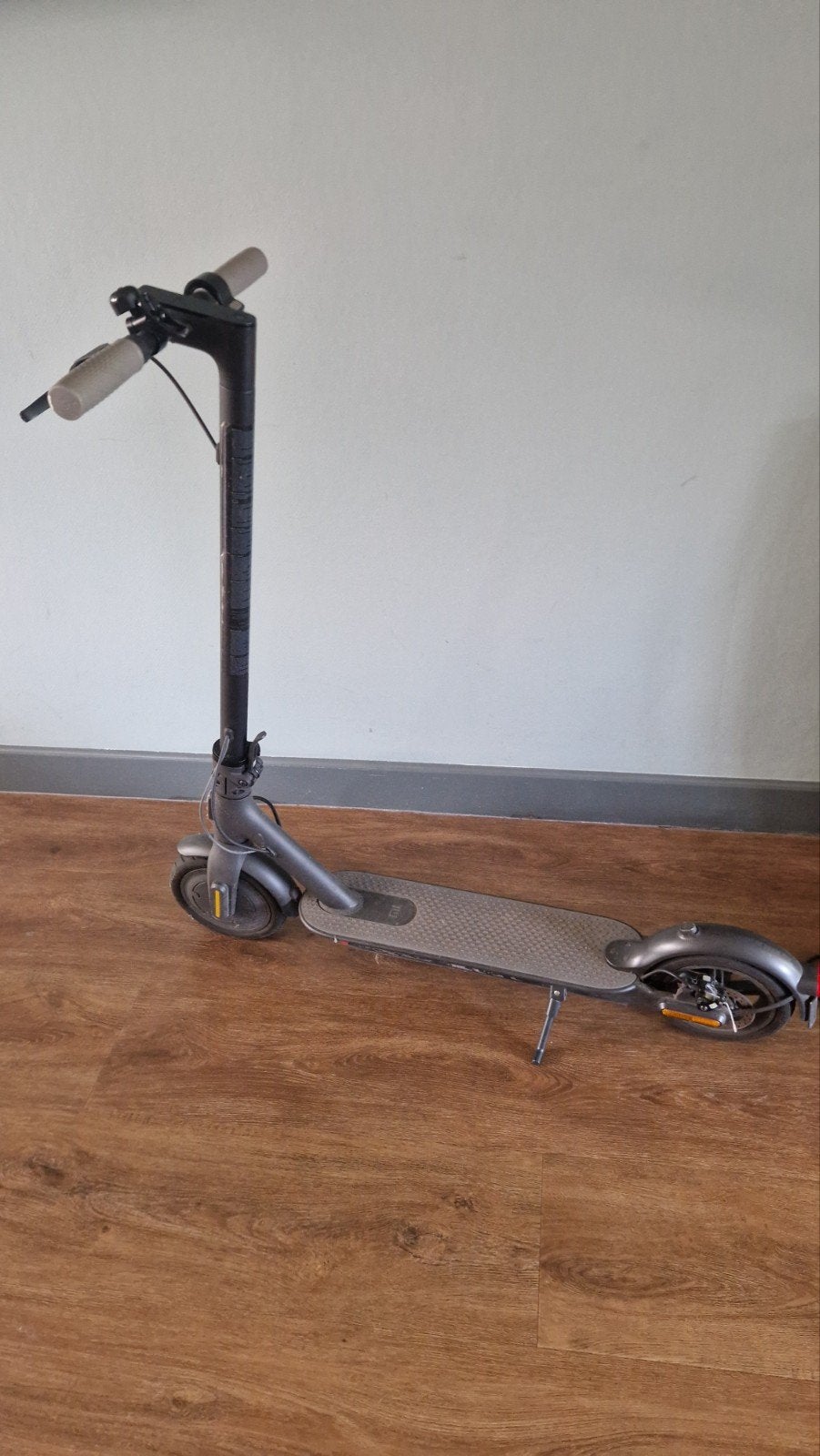 Xiaomi elektrische step (E-scooter) - Zo goed als nieuw, Fietsen en Brommers, Steps, Ophalen, Zo goed als nieuw, Elektrische step (E-scooter)