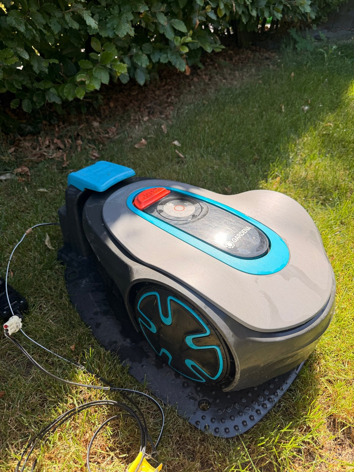Gardena Sileno Minimo robotmaaier - Netjes en compleet, Ophalen, Gebruikt, Bestuurbaar via app