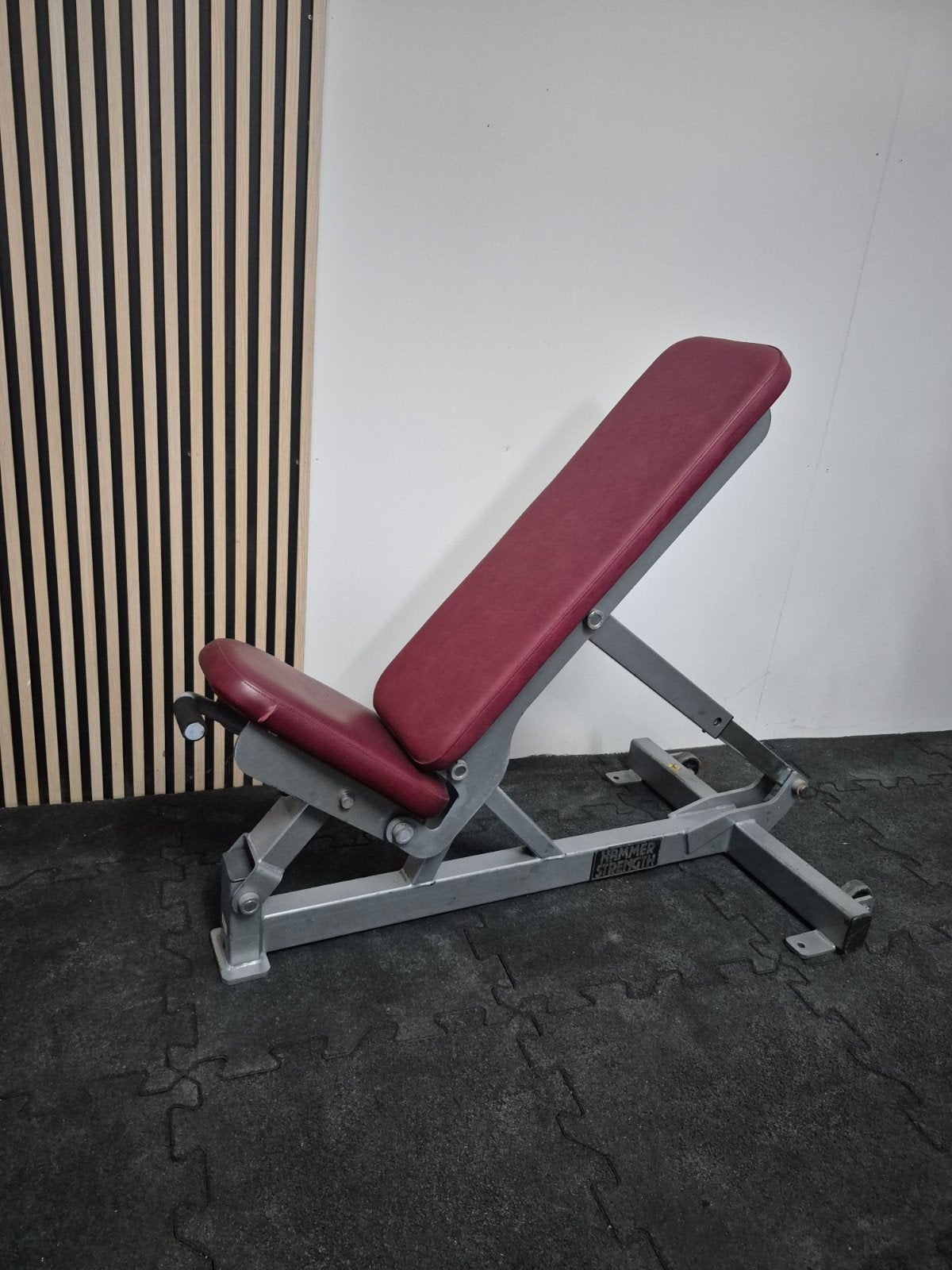 Hammer Strength Bench – Nieuw Rugkussen, Sport en Fitness, Ophalen of Verzenden, Fitnessbank