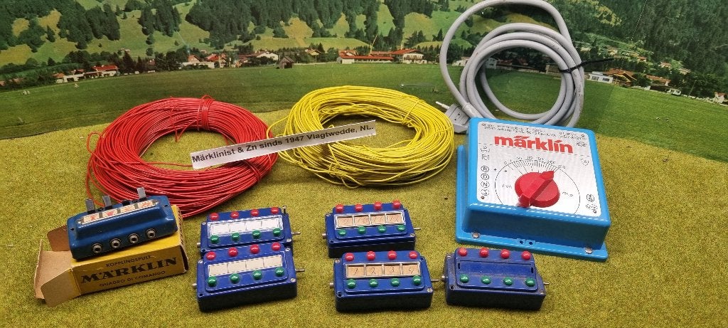 marklin div aansluiting enz enz, Analoog, Ophalen of Verzenden, Zo goed als nieuw, Märklin