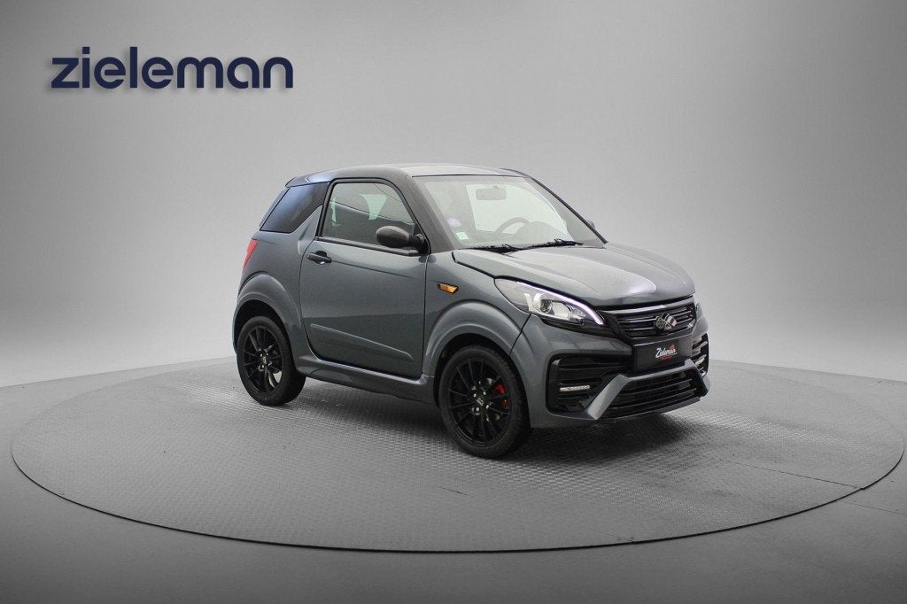 Ligier JS50 dCi Sport Young - 2022 - 6.903 Km - Camera, Leer, Ligier Group Benelux, Gebruikt, Info@ligiergroup.nl, Koolmijnlaan 142, 3582 Beringen, België