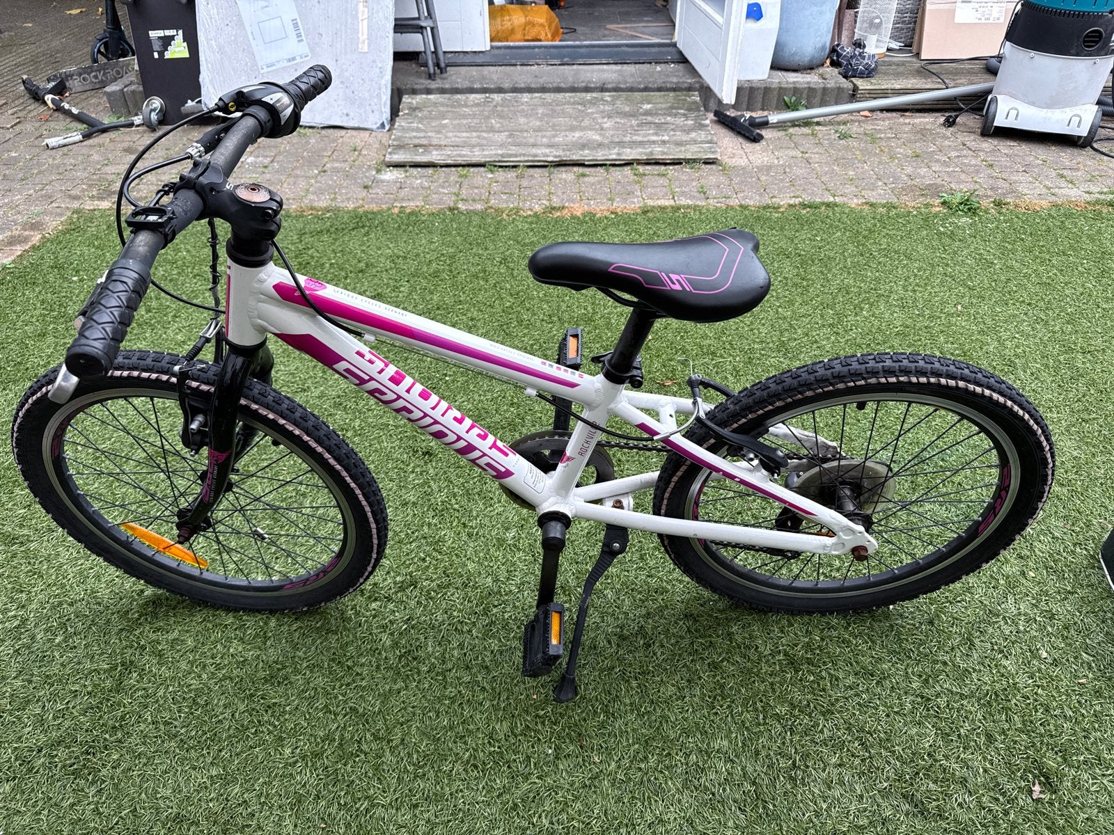 Rockville 20” mountainbike - Ideaal voor jonge avonturiers, Gebruikt, Hardtail, Ophalen, Overige merken