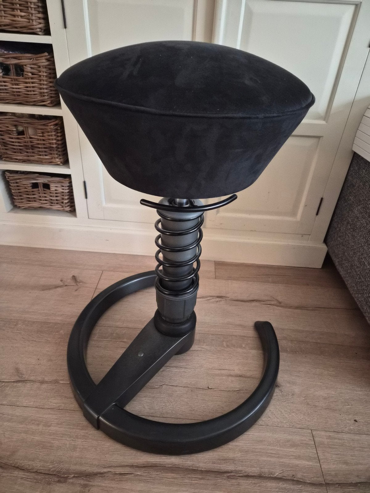 Ergo Zit ergonomische kruk - Zwart, Ophalen, Gebruikt, Zwart, Stof