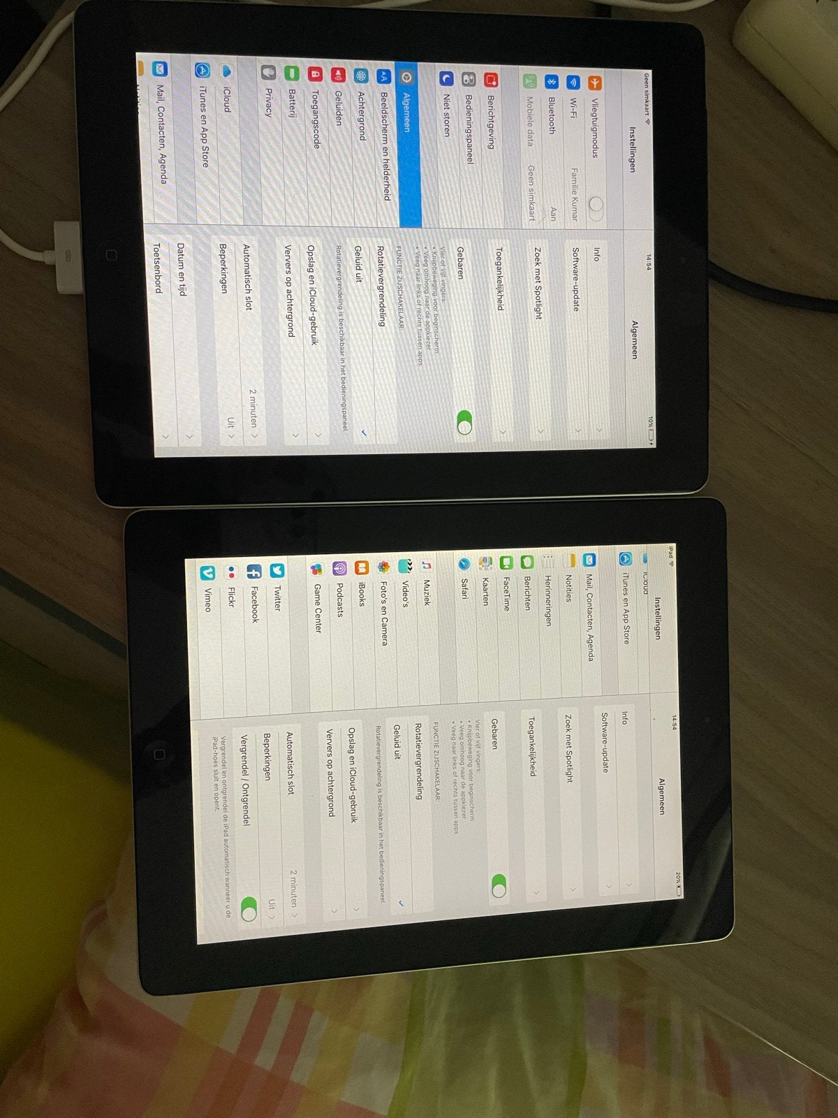 Twee Apple iPads (16GB en 64GB) met Wi-Fi, Computers en Software, Apple iPads, Gebruikt, Apple iPad, 16 GB, Wi-Fi