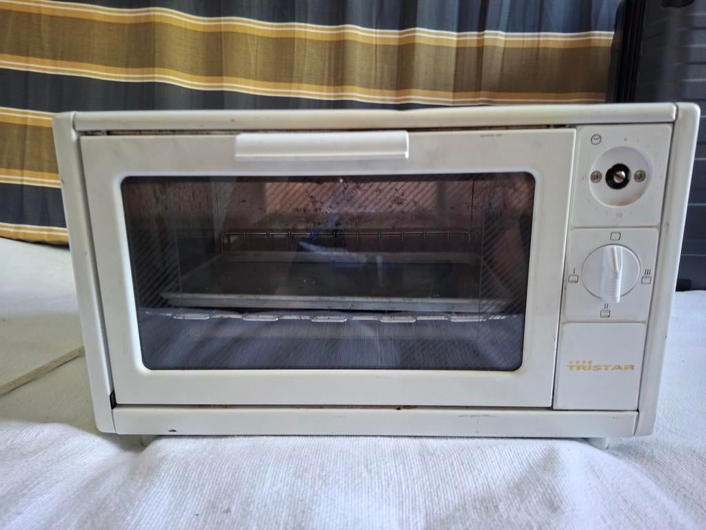 Tristar Mini Oven - Compacte en Handige Keukenhulp, Ophalen, Gebruikt