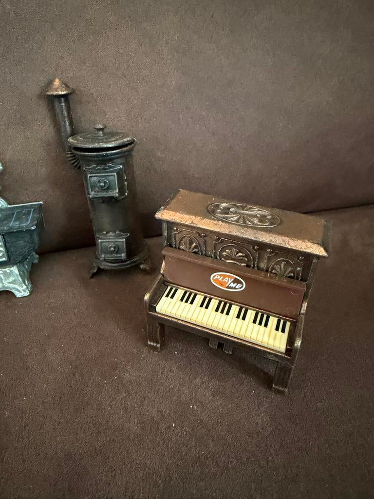 Miniatuur gietijzeren decoratie set: piano, kachel, molen, Ophalen of Verzenden