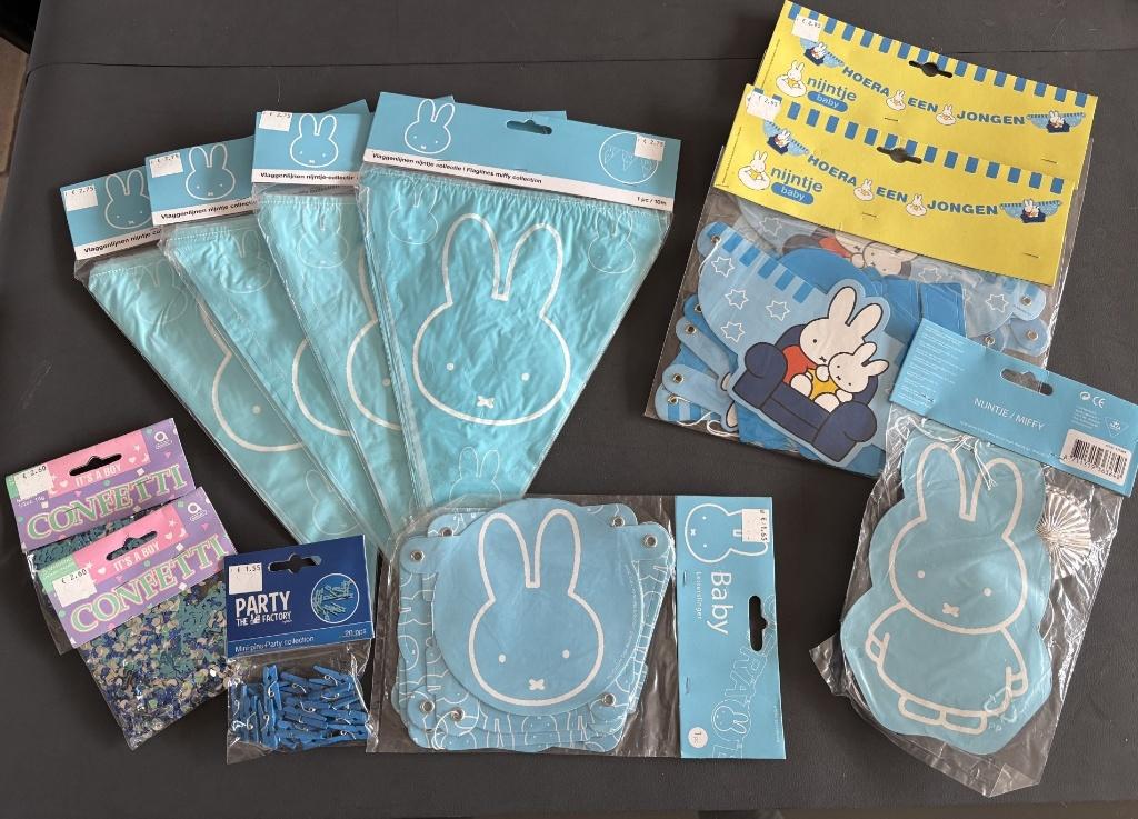 Nijntje baby blauw versieringen 11 delig pakket, Kinderen en Baby's, Kraamcadeaus en Geboorteborden, Ophalen of Verzenden, Nieuw