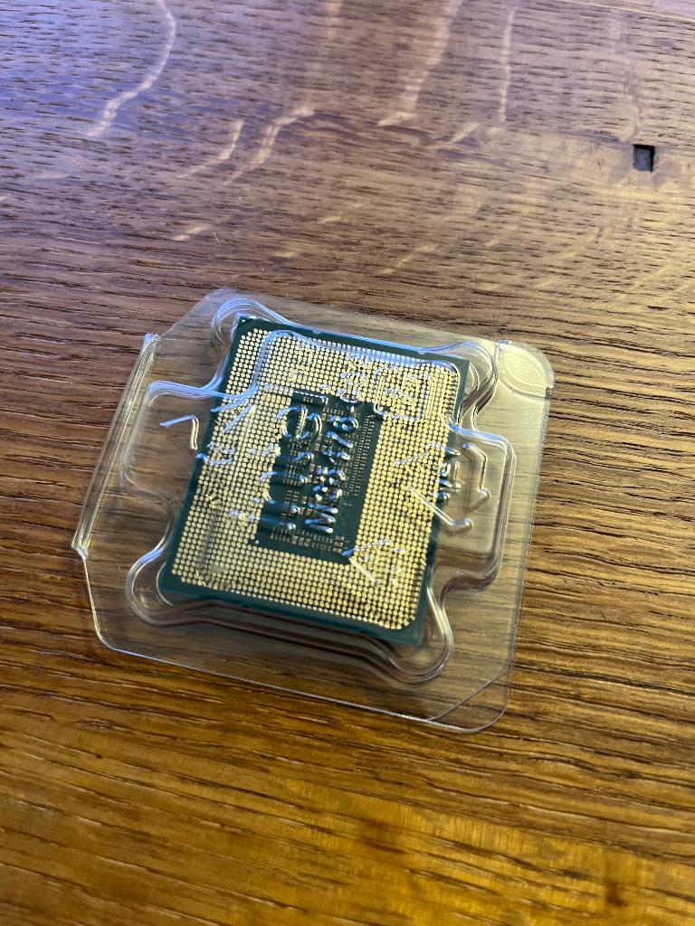 Intel 13900T, Computers en Software, Processors, Intel Core i9, Ophalen of Verzenden, Zo goed als nieuw, 4 Ghz of meer