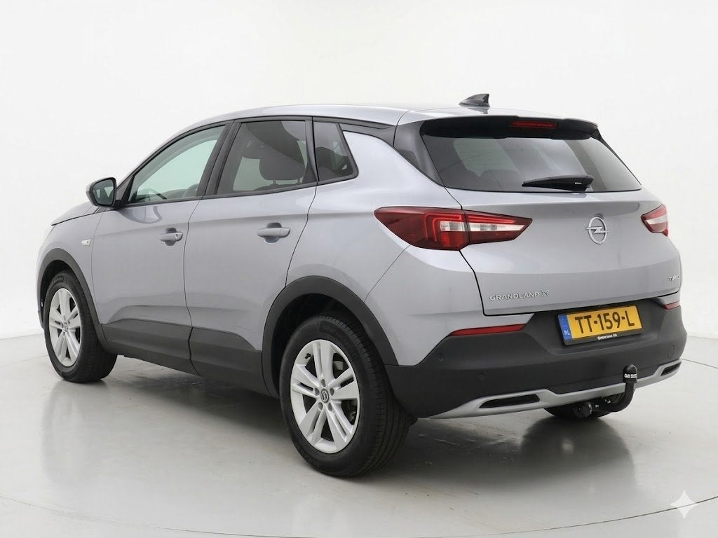 Opel Grandland X 1.2 Turbo Innovation | Trekhaak | Stoelverw, Gebruikt, 1199 cc, Leder en Stof, 19 km/l
