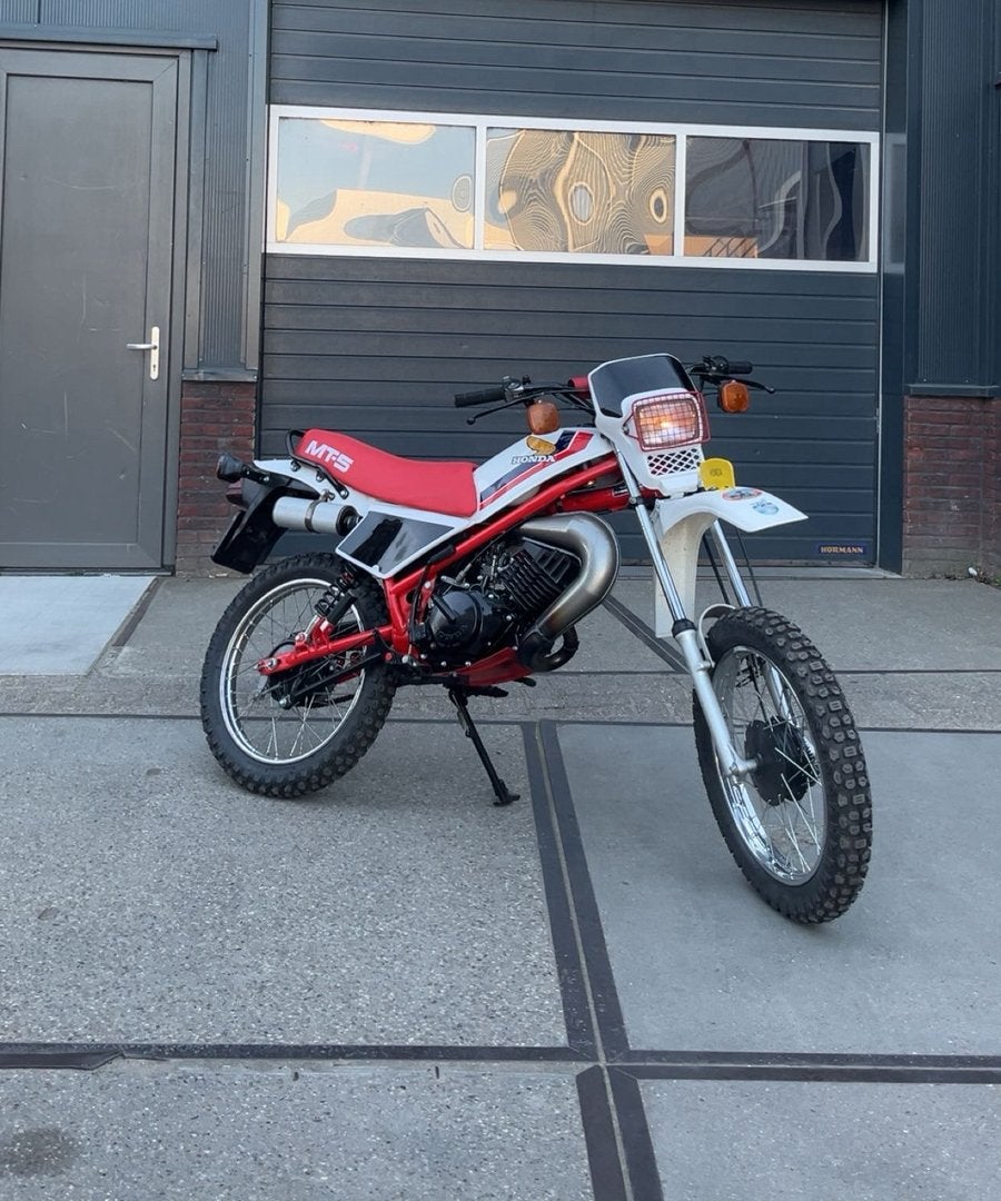 Honda mt5 125cc brommerkenteken, Fietsen en Brommers, Brommers | Oldtimers, 6 versnellingen, 125 cc, Ophalen, Overige merken