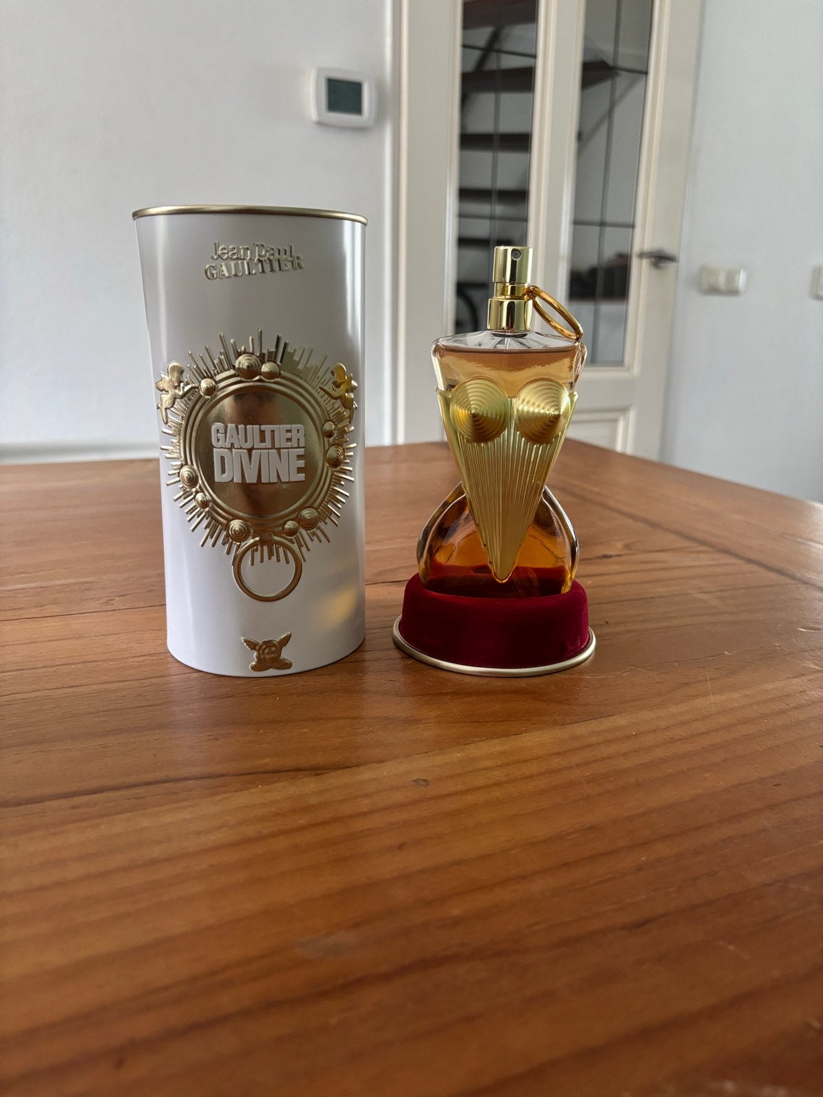 Jean Paul Gaultier Gaultier Divine Eau de Parfum, Sieraden, Tassen en Uiterlijk, Uiterlijk | Parfum, Verzenden, Zo goed als nieuw