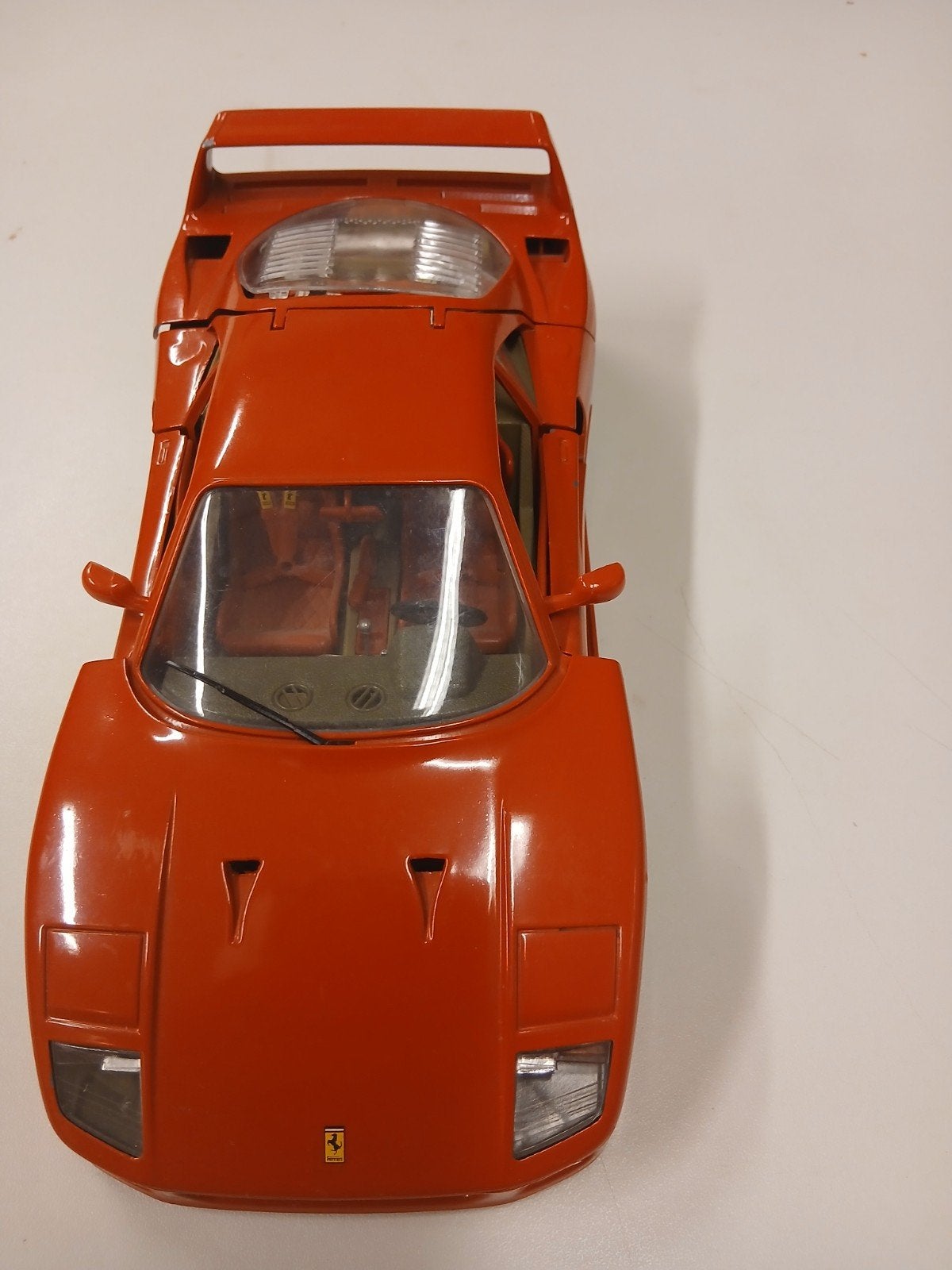 Ferrari  F 40 bj 1987, Hobby en Vrije tijd, Modelauto's | 1:18, Ophalen of Verzenden, Bburago