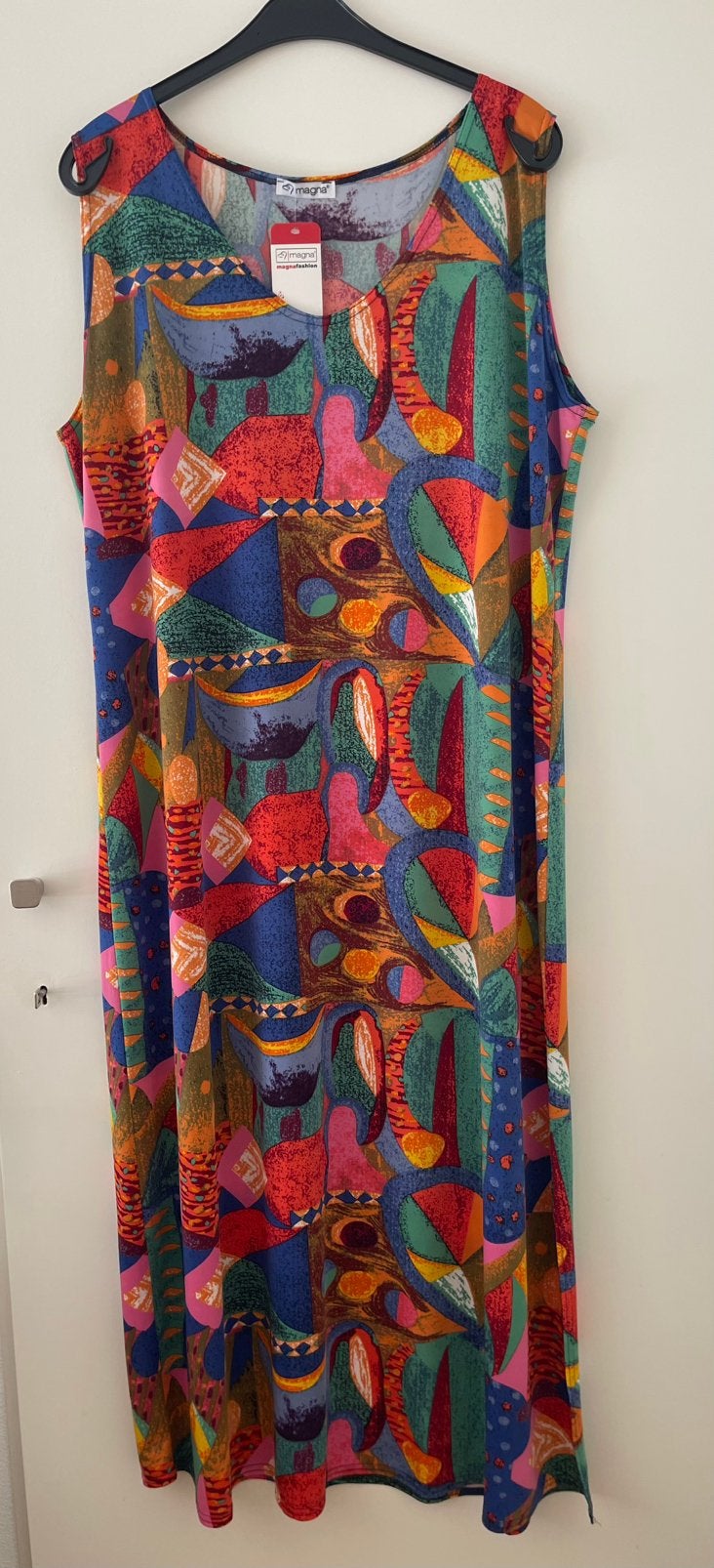 Nieuwe MAGNA lange zomerjurk 56/58., Kleding | Dames, Ophalen of Verzenden, Nieuw, Meerkleurig, Jurk