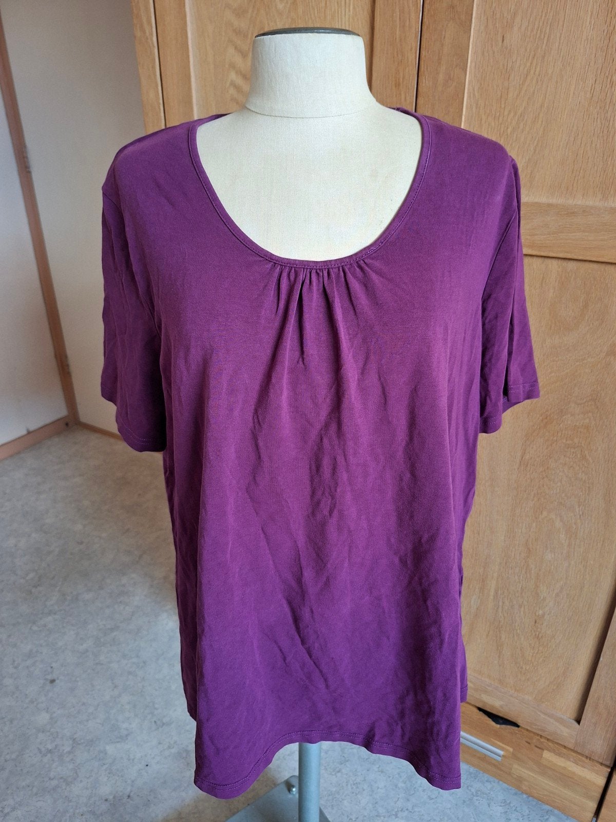 Yessica T-shirt maat 52/54 aubergine, Yessica, Paars, Maat 46/48 (XL) of groter, Ophalen of Verzenden