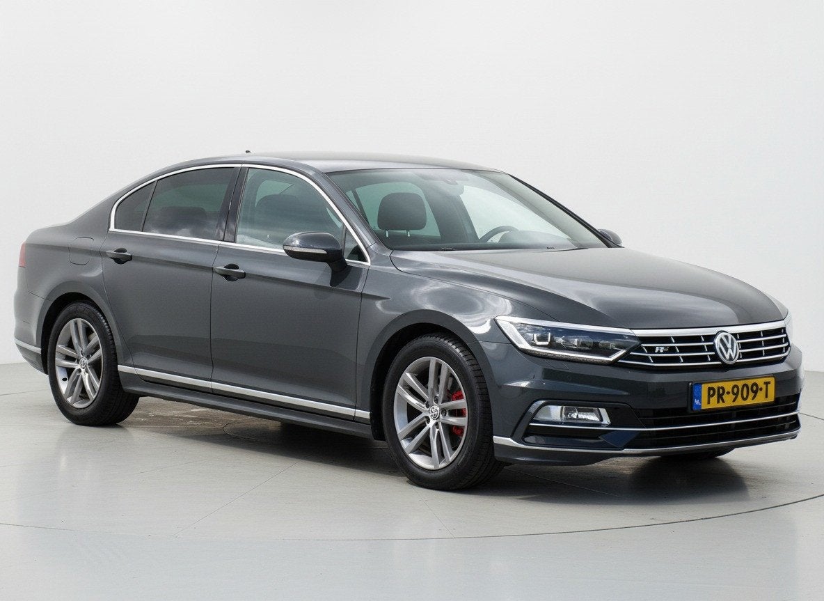 Volkswagen Passat 1.4 TSI Highline Business R|LED|ACC|DSG|BT, 125 pk, Gebruikt, 4 cilinders, Origineel Nederlands