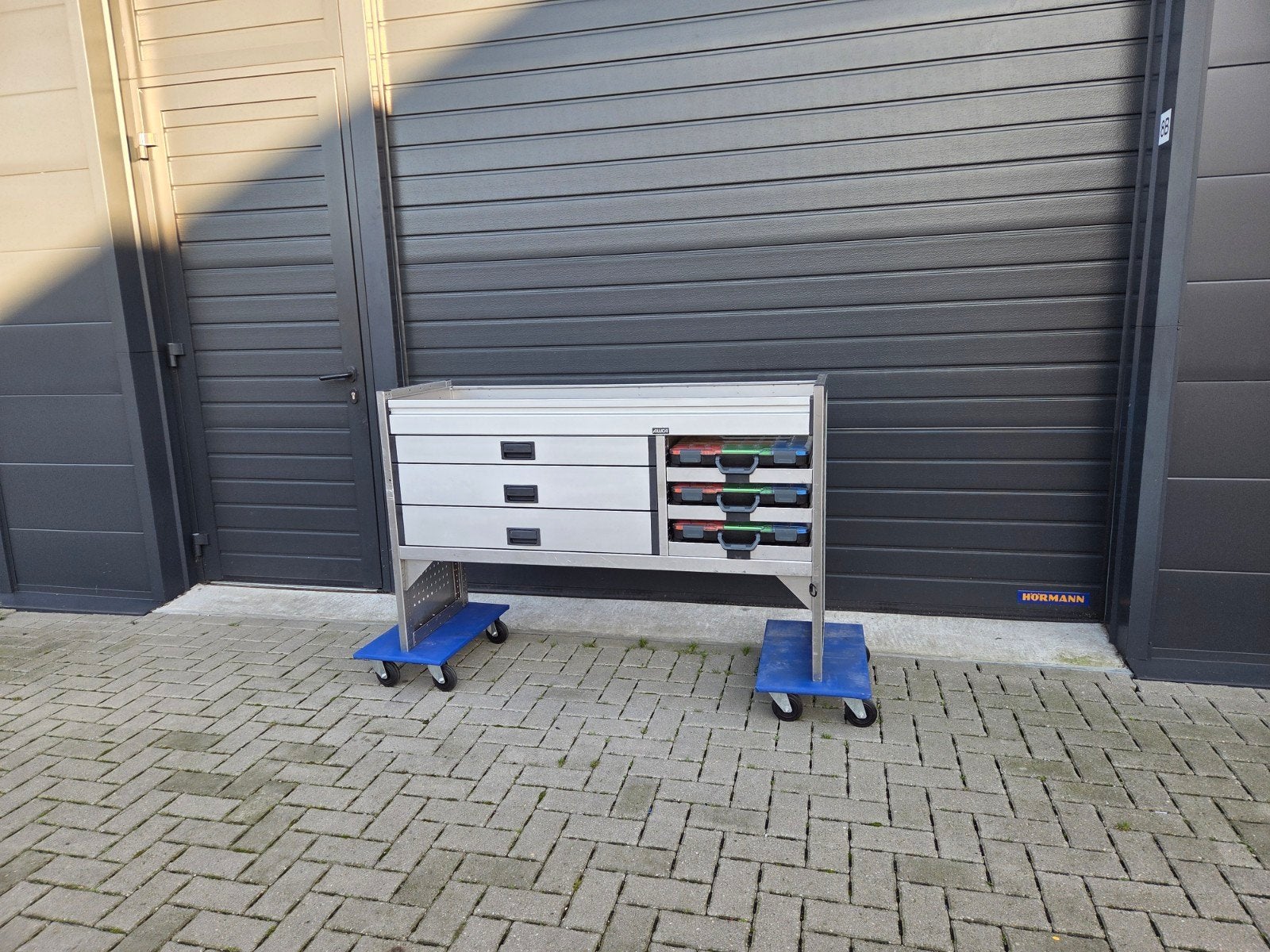 aluca bedrijfswagen inrichting bedrijfswageninrichting, Ophalen