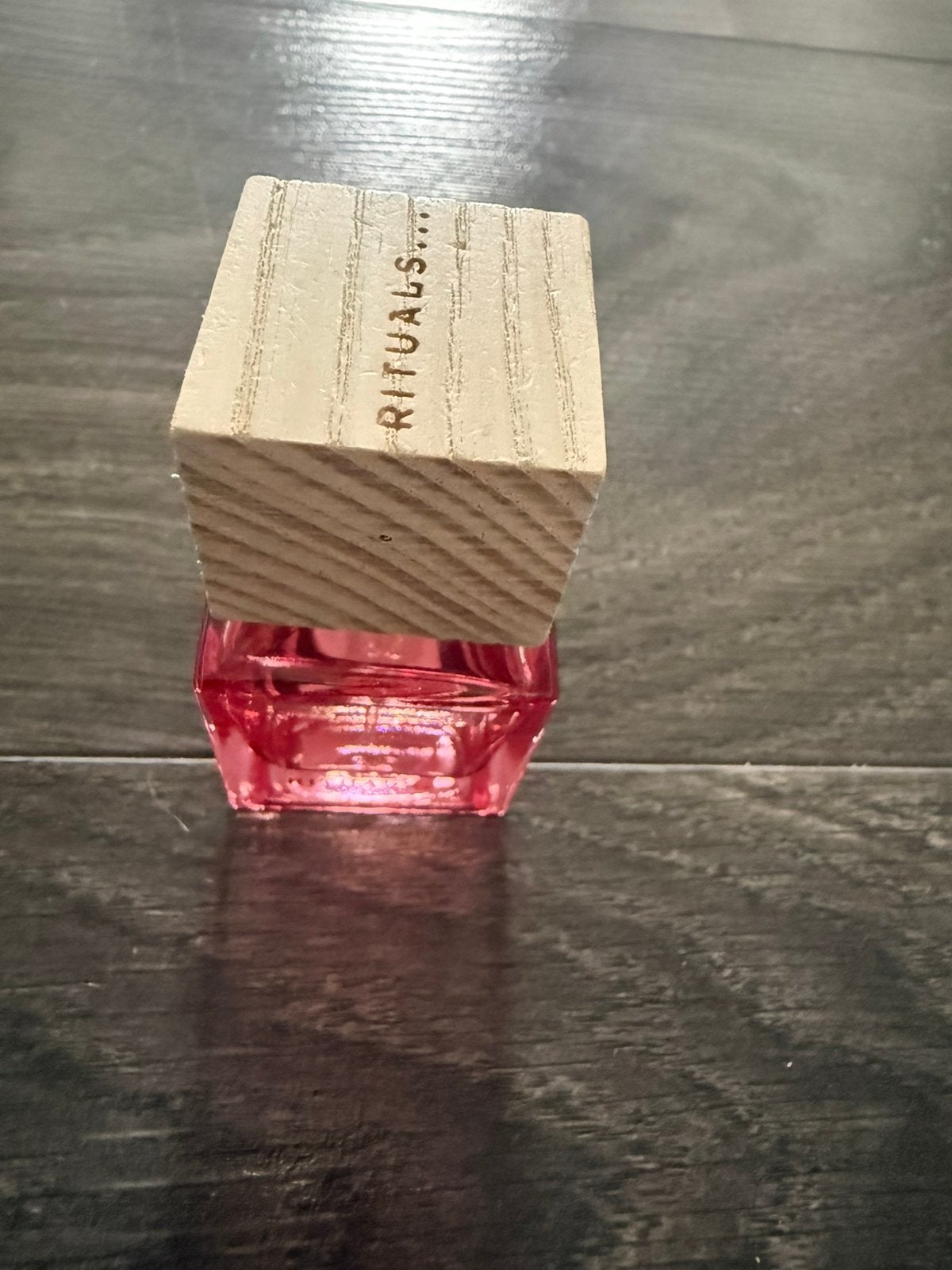 Mooi dames parfum (rituals ), Ophalen of Verzenden, Zo goed als nieuw