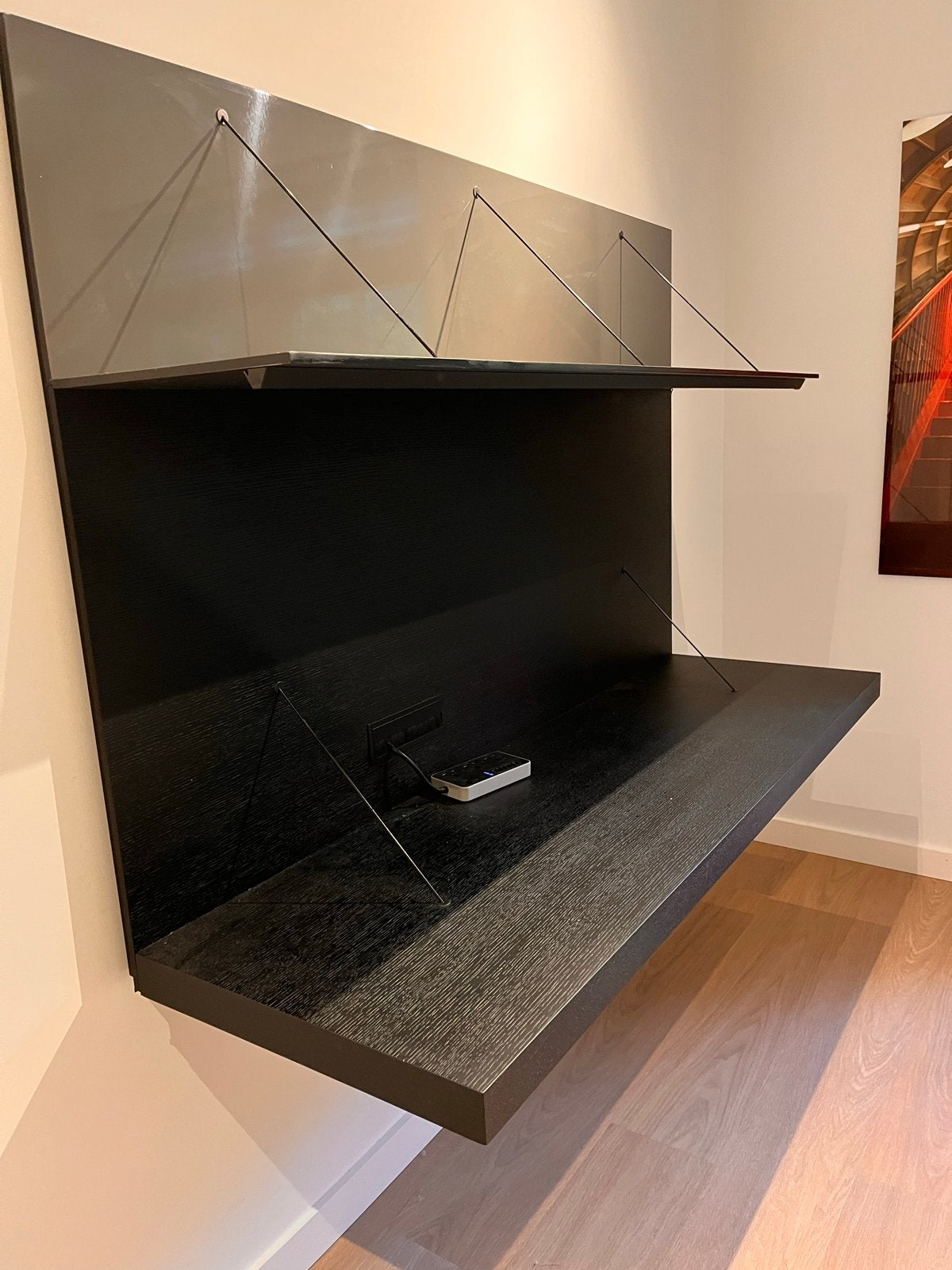 B&B Italia Pab design Wand Buro - Hout met Kabelmanagement, Ophalen, Met plank(en), Gebruikt, 100 tot 150 cm