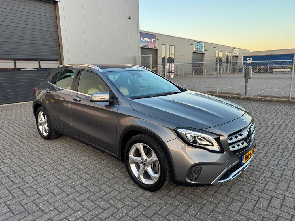 Mercedes-Benz GLA-klasse 250 Premium Plus, Auto's, Mercedes-Benz, 12 maanden, 730 kg, Gebruikt, Euro 6