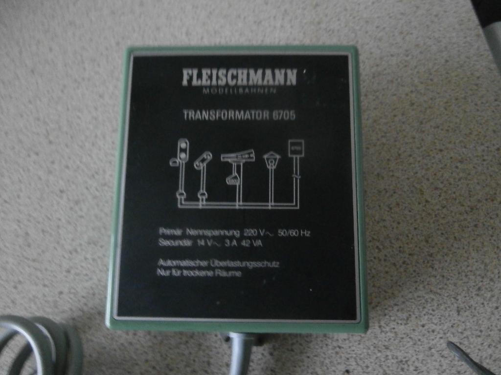 Fleischmann trafo speciaal voor verlichting 6705, Transformator of Voeding, Gelijkstroom, Fleischmann, Ophalen of Verzenden