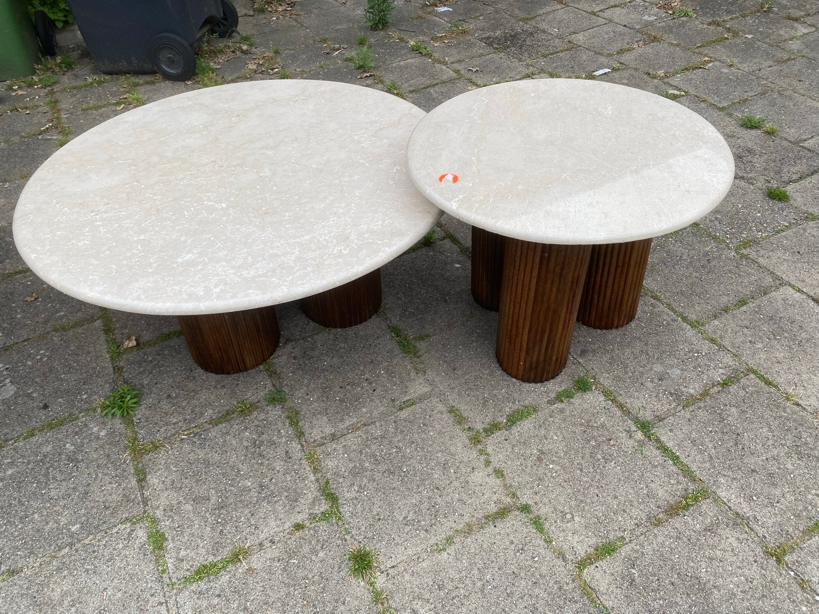Set bijzettafeltjes echt beige marmer 60 & 90 cm nieuw, Huis en Inrichting, Ophalen, Rond, Nieuw, 75 cm of meer
