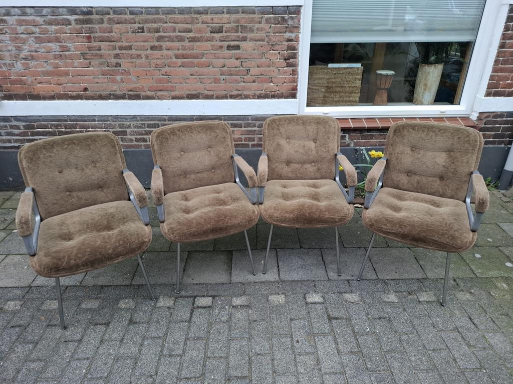 4 Iconische Mid-century Vintage Eetkamer/Kantoor Stoelen, Ophalen, Gebruikt, Bruin, Vier