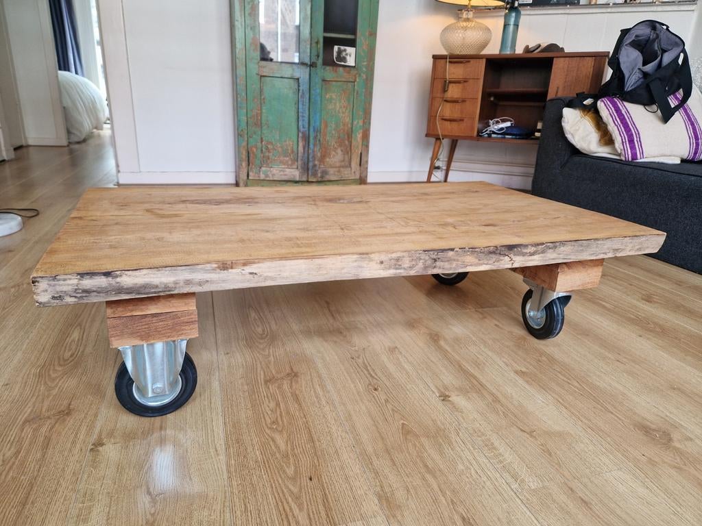 Houten bijzettafel salontafel, Ophalen, 50 tot 100 cm, Vierkant, 50 tot 100 cm
