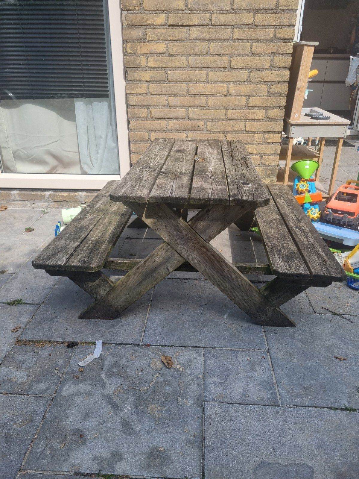 Houten kinderpicknicktafel met parasolopening, Gebruikt, Rechthoekig, Hout, Ophalen