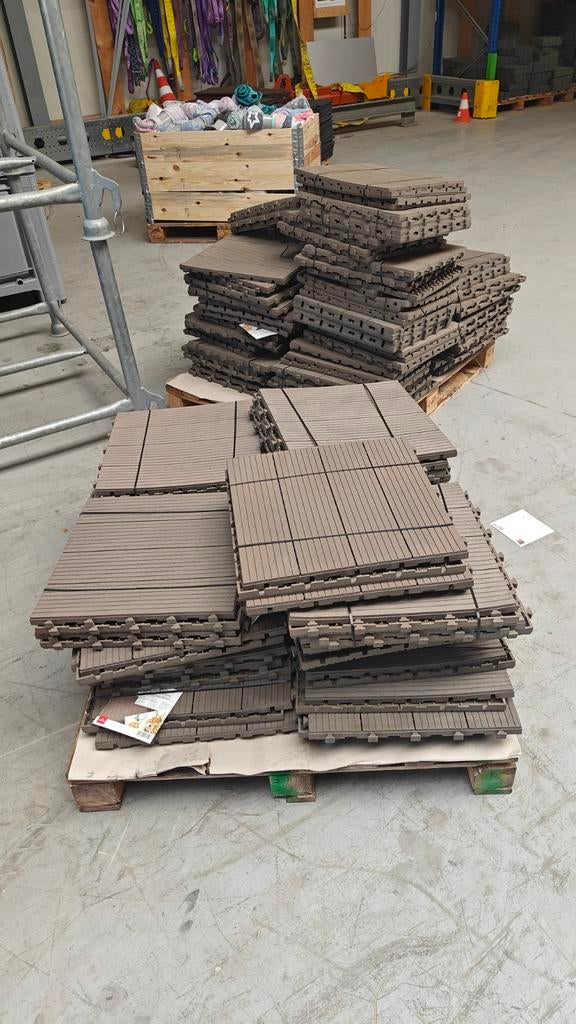 Restpartij B-keuze vlondertegels composiet extra voordelig, Tuin en Terras, Gebruikt, Onbekend, Composiet, Ophalen of Verzenden