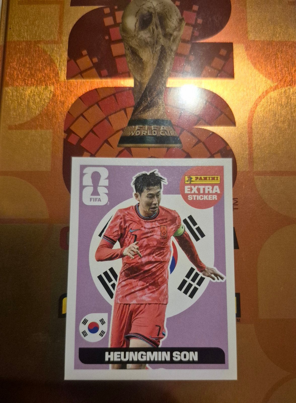 Panini WK 2026 Extra Sticker Heungmin Son, Hobby en Vrije tijd, Stickers en Plaatjes, Ophalen of Verzenden, Zo goed als nieuw