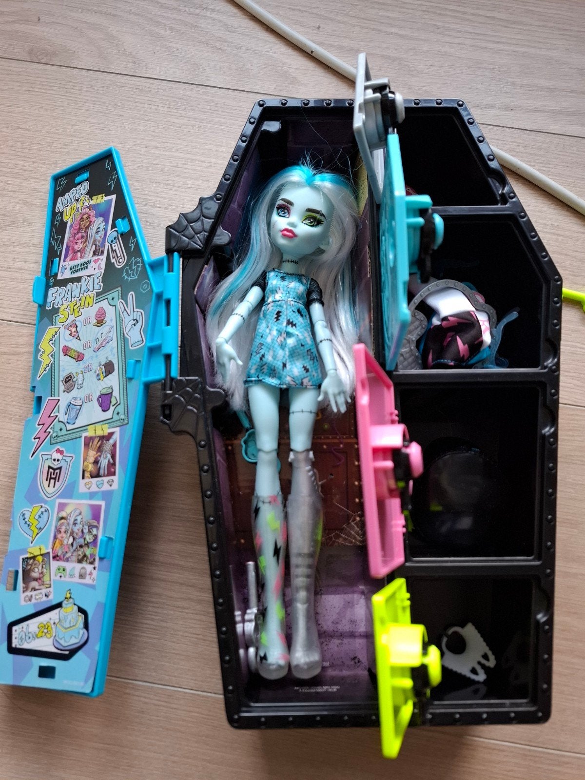 Monster high Frankie, Secret Locker inclusief. toebehoren, Ophalen of Verzenden, Zo goed als nieuw