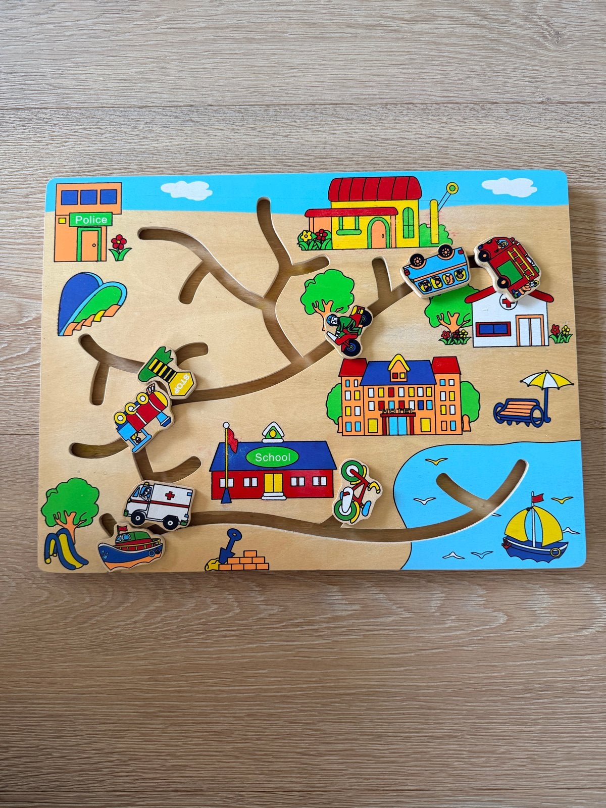 Houten doolhof speelbord met voertuigen, Ophalen of Verzenden, Zo goed als nieuw, Overige typen