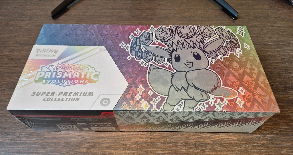 Prismatic Evolutions Super Premium Collection (sealed), Ophalen of Verzenden, Nieuw, Boosterbox, Foil