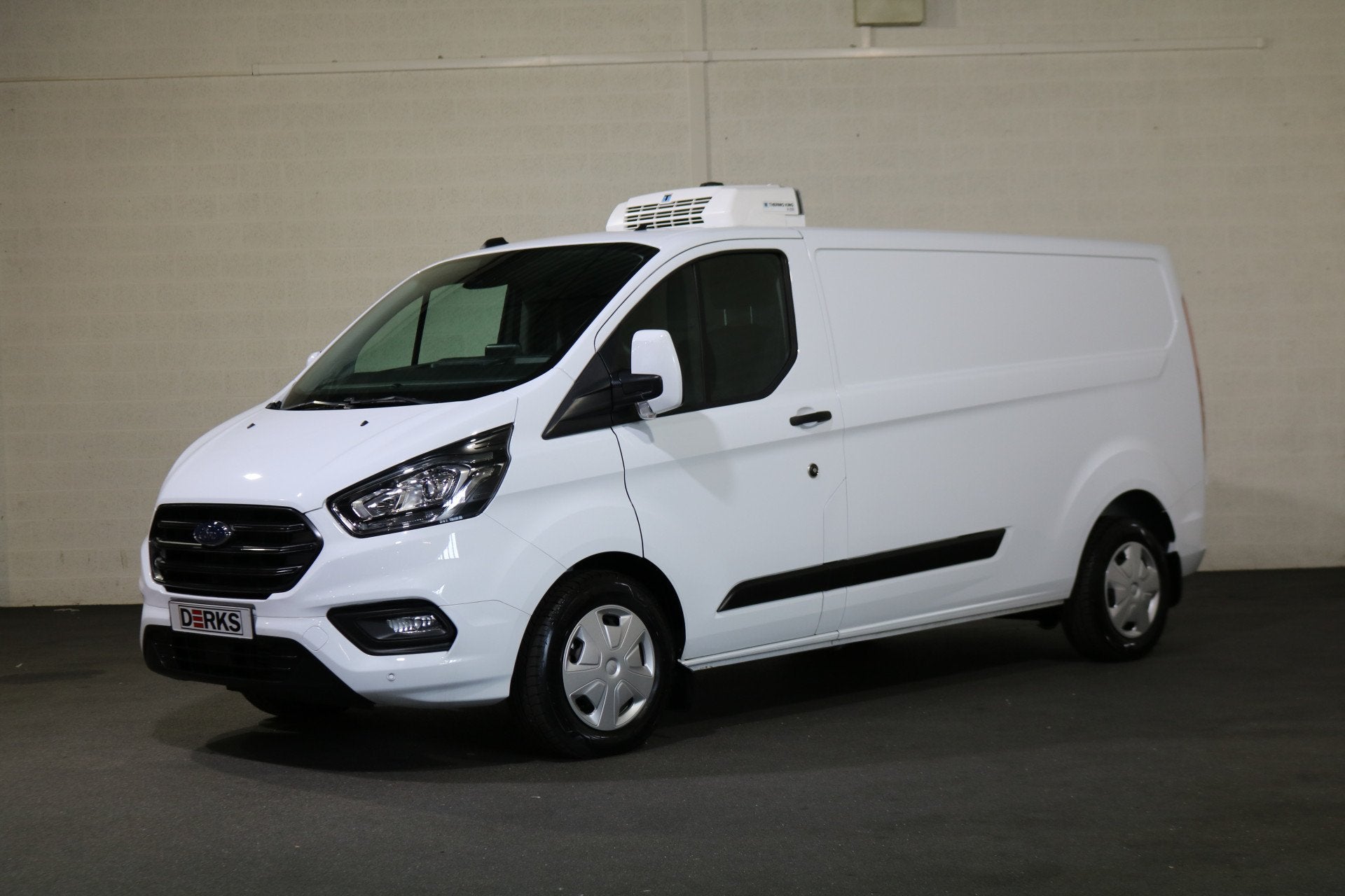 Ford Transit Custom 2.0 TDCI 130pk L2 H1 Trend Koelwagen Aut, Auto's, 4 cilinders, 2065 kg, Bedrijf, Diesel