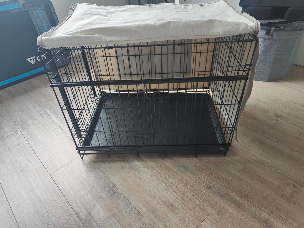 Adori bench hond met schuifdeuren zwart 76x53x61cm, Dieren en Toebehoren, Hondenbenches, Ophalen, Zo goed als nieuw
