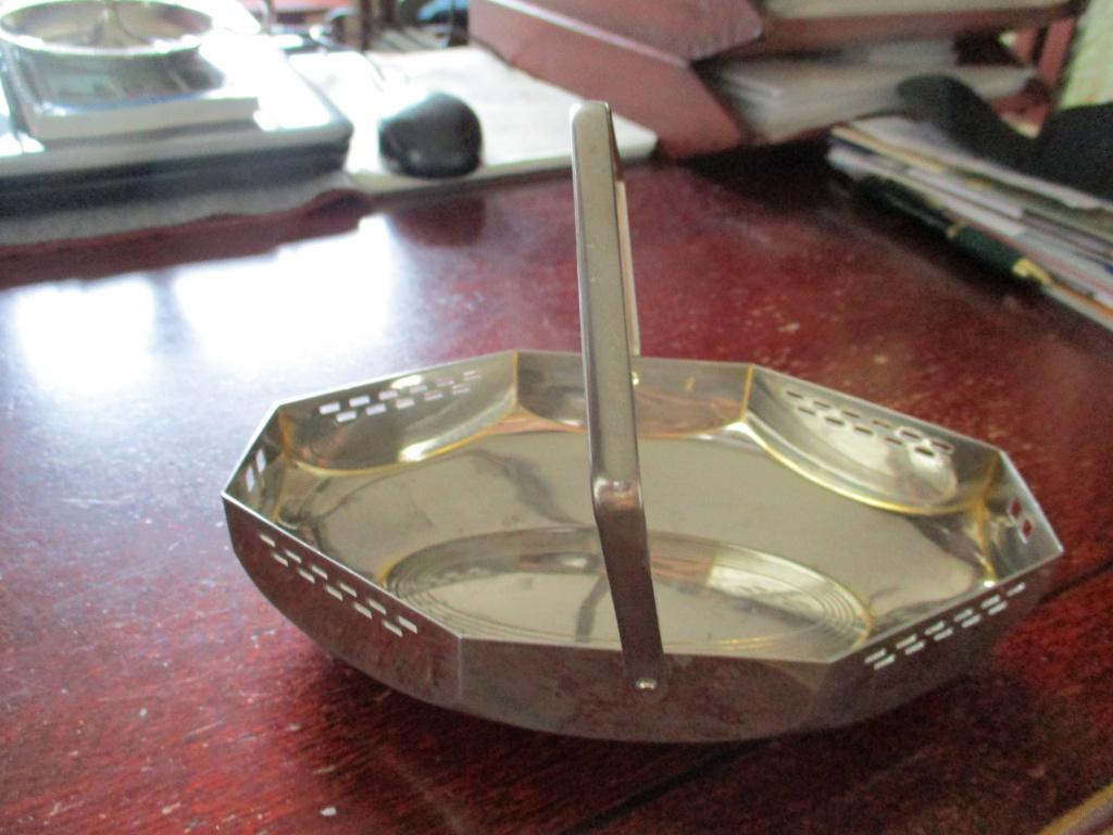 Metalen mandje (voor koekjes of bonbons), Ophalen of Verzenden