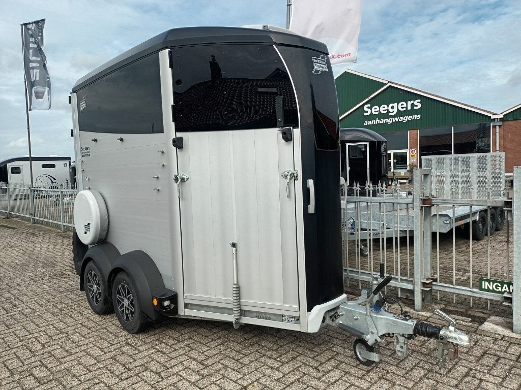 Ifor Williams HBX 403 1,5 paards paardentrailer, Ophalen of Verzenden, Zo goed als nieuw
