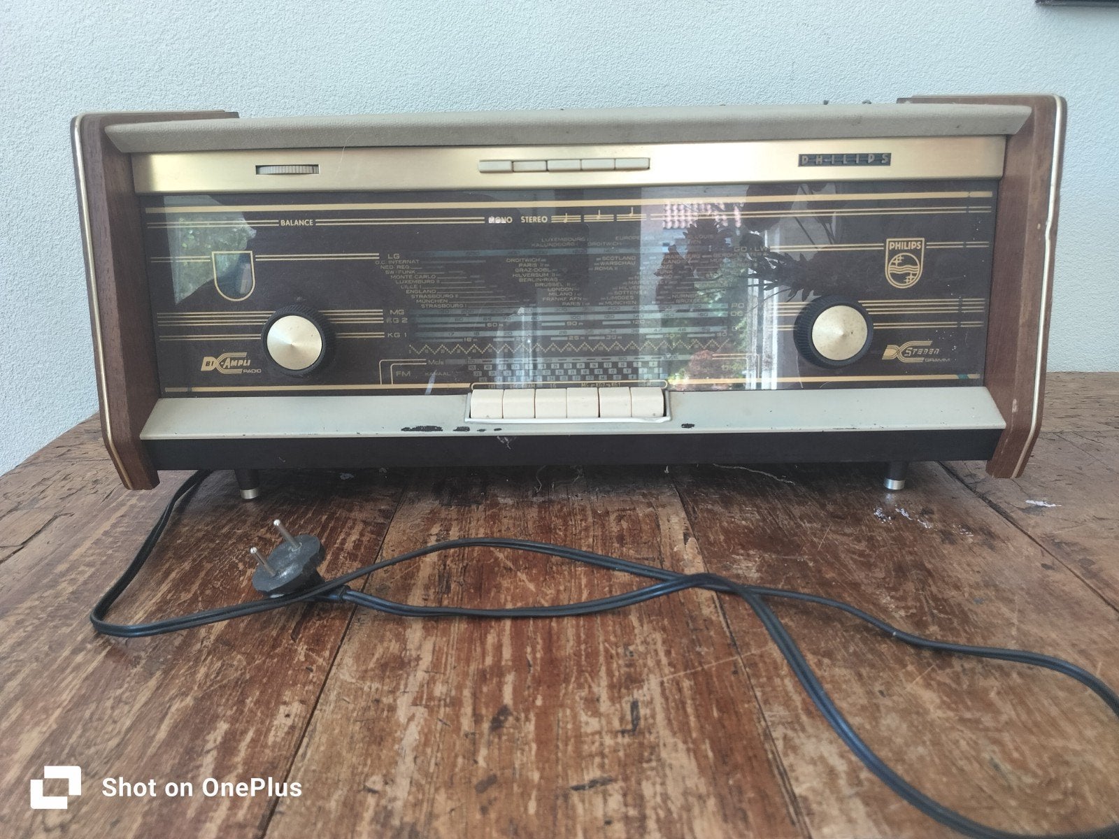 Vintage Philips radio - Decoratief object, Ophalen of Verzenden, Gebruikt, Radio