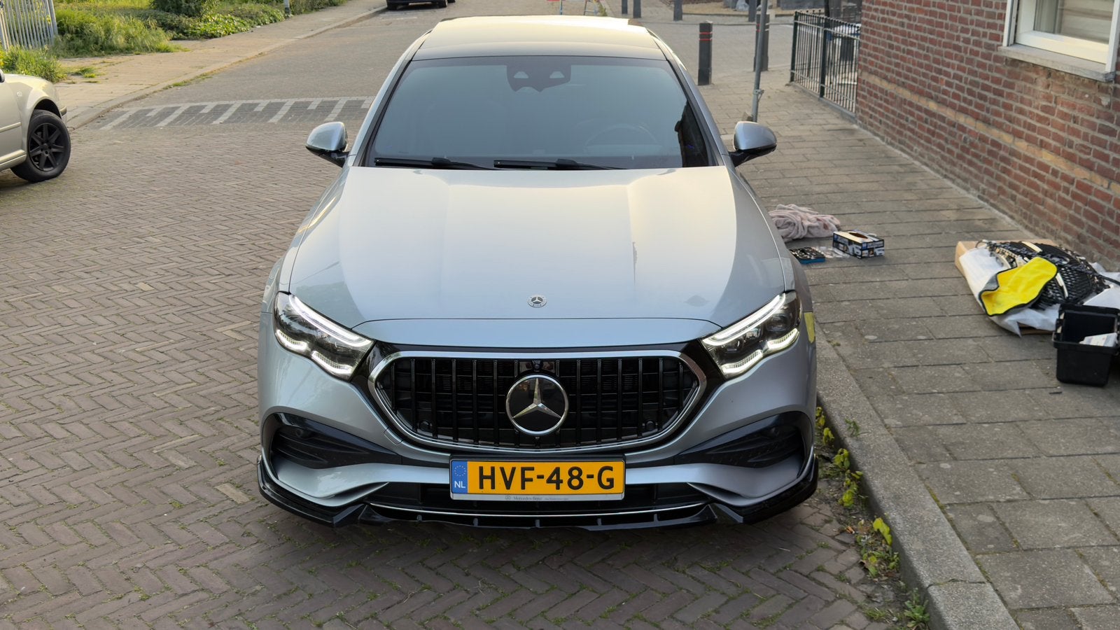 Mercedes-Benz E-Klasse E400 e 381pk 9G-4 matic garantie 2029, Auto's, Dealer onderhouden, Zwart, 4 cilinders, Parkeerassistent