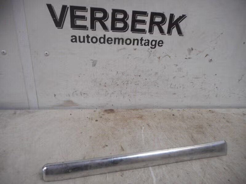 SIERLIJST Mercedes-Benz Ponton (W105) (01-1957/-), Gebruikt, Mercedes-Benz AG, Ophalen of Verzenden, Dialog.mb@mercedes-benz.com