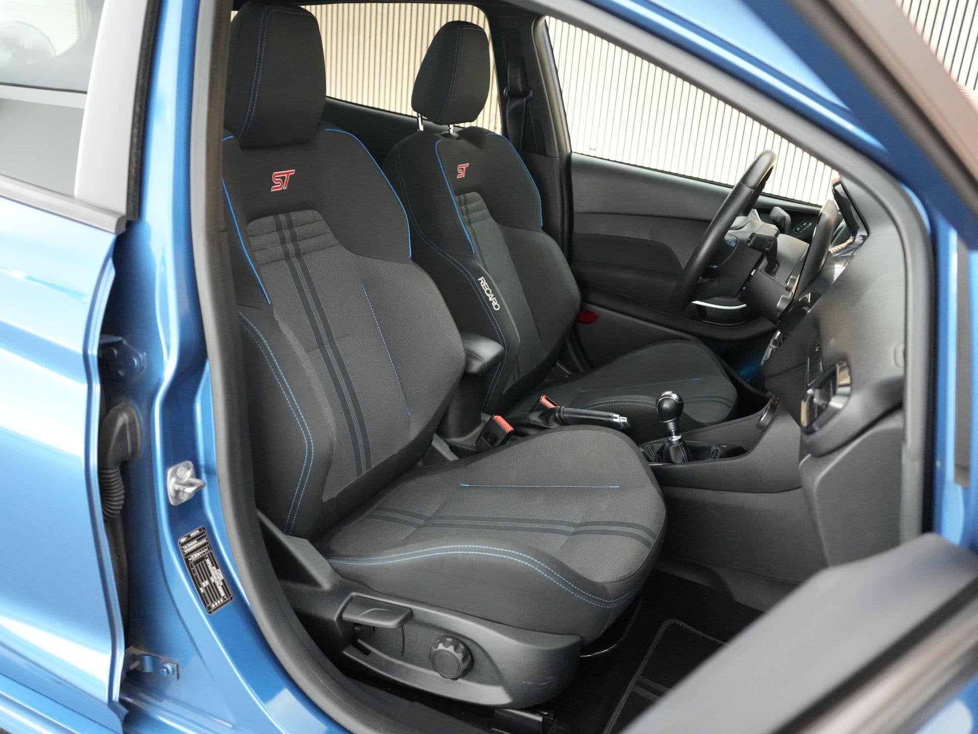 Ford Fiesta ST-3 1.5 200pk PERFORMANCE PACK |launch control|, Voorwielaandrijving, 1188 kg, Leder en Stof, Bedrijf
