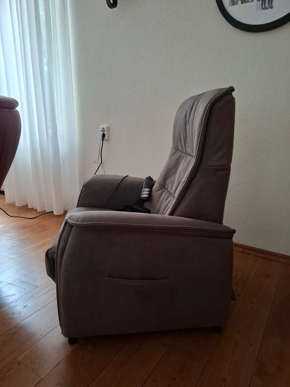 Nette Stawett sta op stoel grijs suede, Ophalen, Zo goed als nieuw, Minder dan 75 cm, 50 tot 75 cm