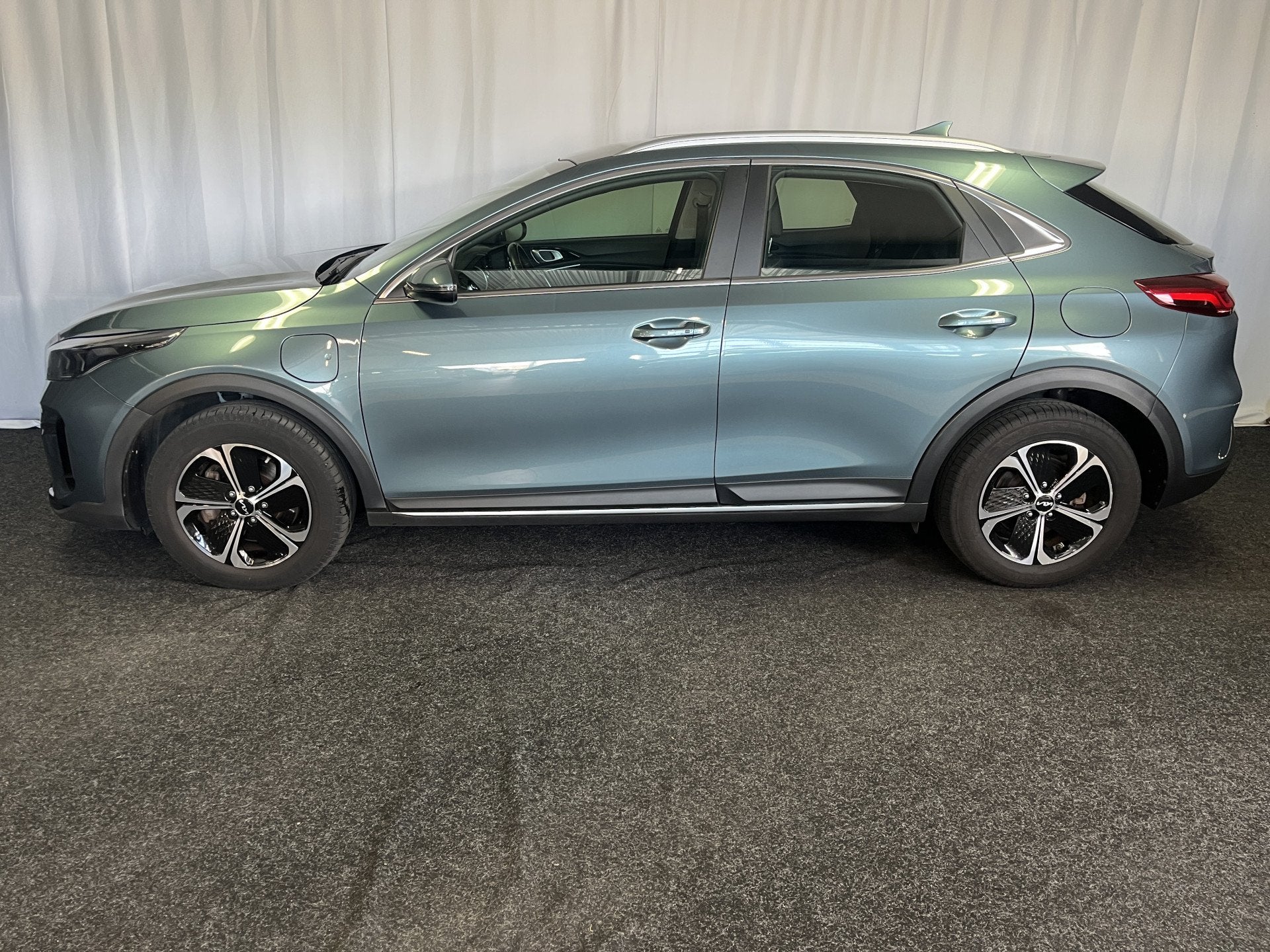 Kia Xceed 1.6 GDi PHEV PLUG-IN DynamicLine FACELIFT/ECC/ADAP, Auto's, Kia, XCeed, Stof, Gebruikt, Met garantie (alle)