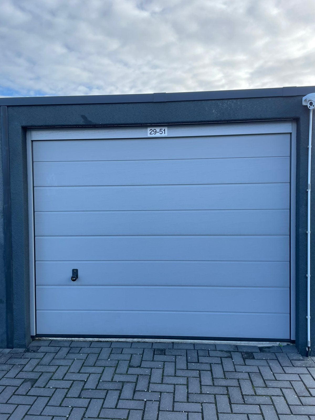 Bedrijfsruimte Garagebox Stalling 18m2 te huur Groningen, Groningen