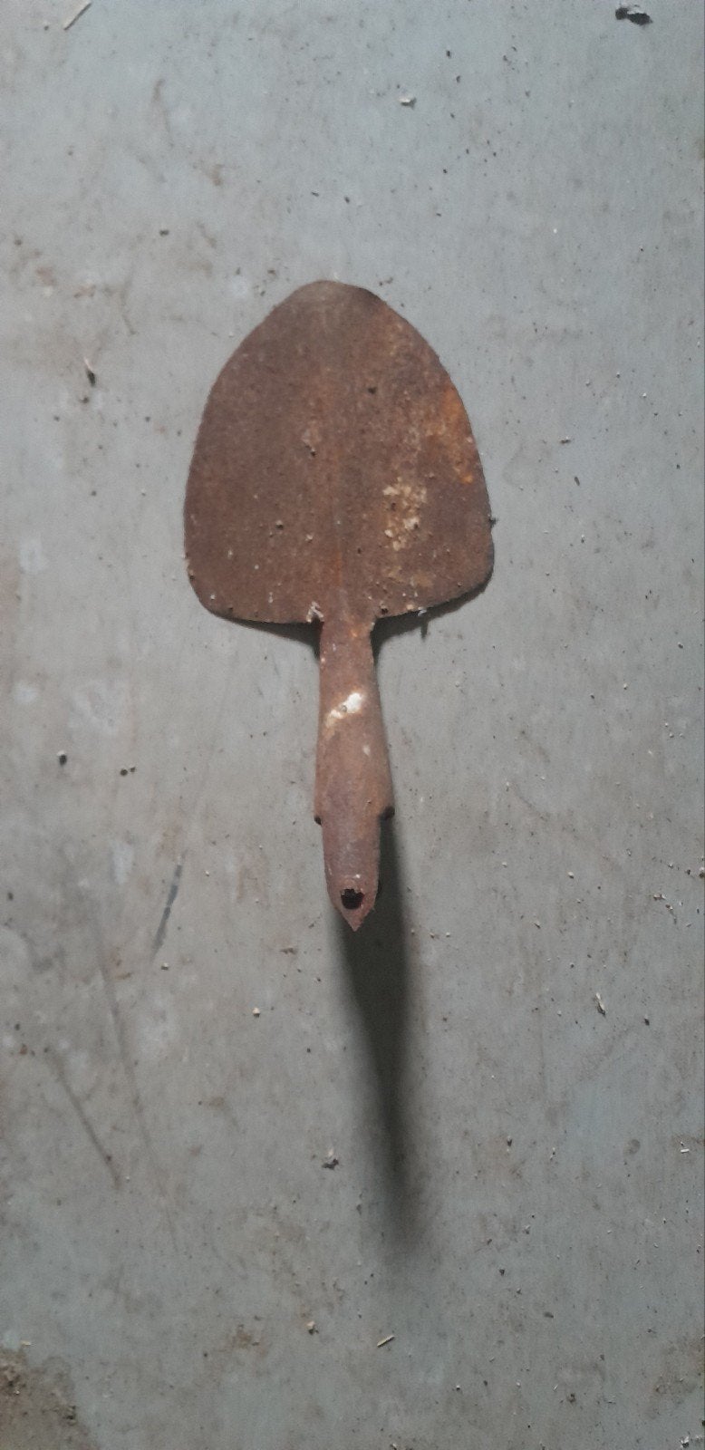 Oude roestige schop, Antiek en Kunst, Antiek | Gereedschap en Instrumenten, Ophalen of Verzenden
