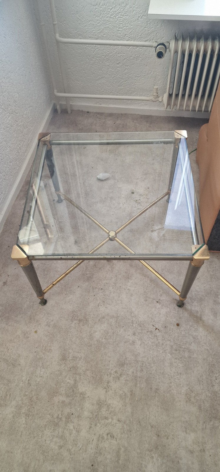 Gratis af te halen: Tafeltje met glasplaat (61x61x41 cm), Ophalen, Gebruikt, 50 tot 100 cm, Vierkant