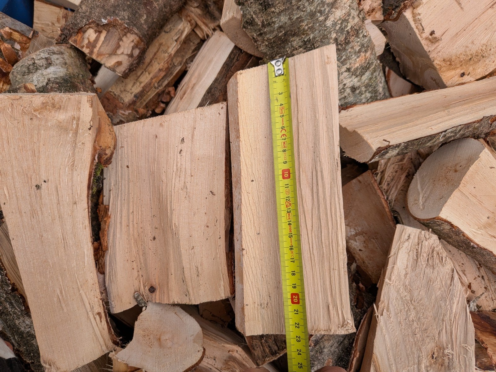 BERKHOUT DROOG KLEIN GEKLOOFT ONDER 25 CM 0,8 kuub, Tuin en Terras, Haardhout, Minder dan 3 m³, Ophalen, Berkenhout, Blokken