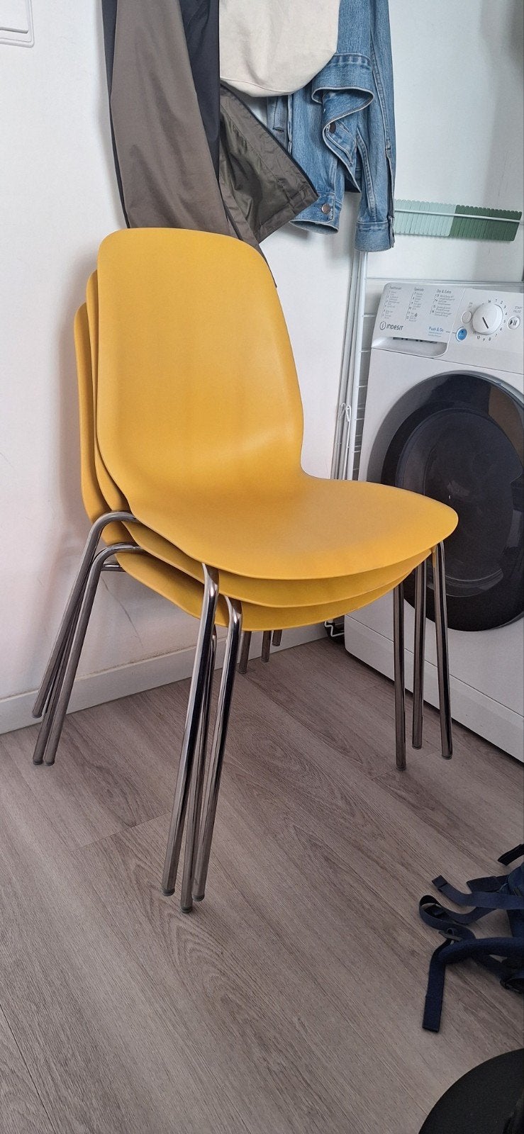 3 IKEA LEIFARNE stoelen met chromen poten en gele zitting, Ophalen, Overige kleuren, Drie, Kunststof