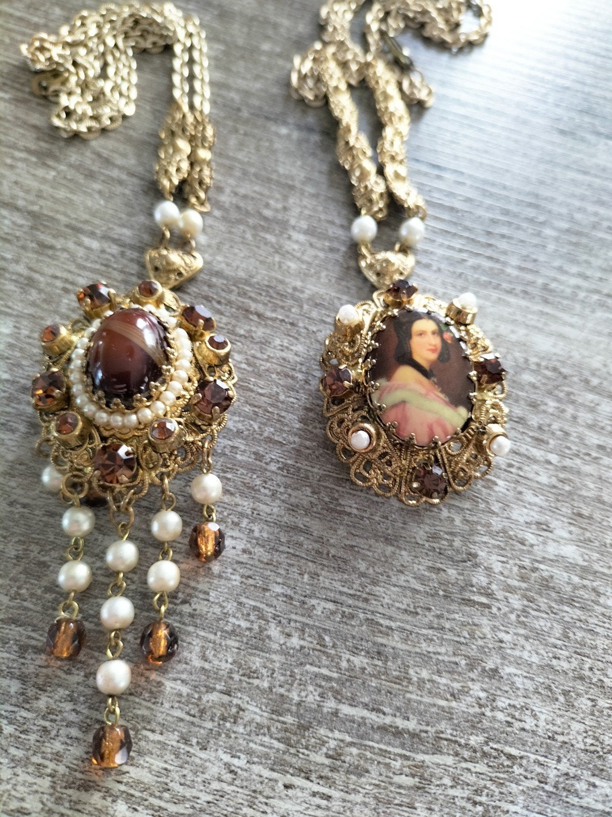 2 Vintage West Germany Kettingen Jaren '50 met Pareltjes, Verzenden, Overige materialen, Ketting